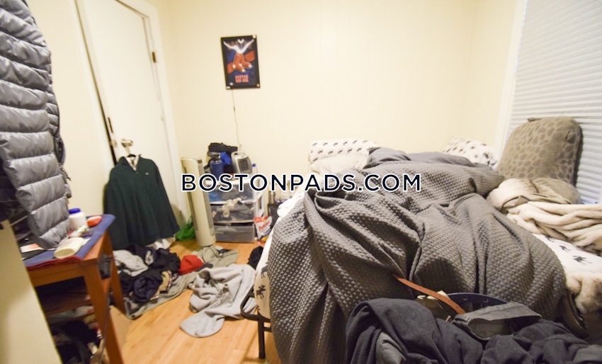 BOSTON - EAST BOSTON - JEFFRIES POINT - 3 Beds, 1 Bath - Image 5