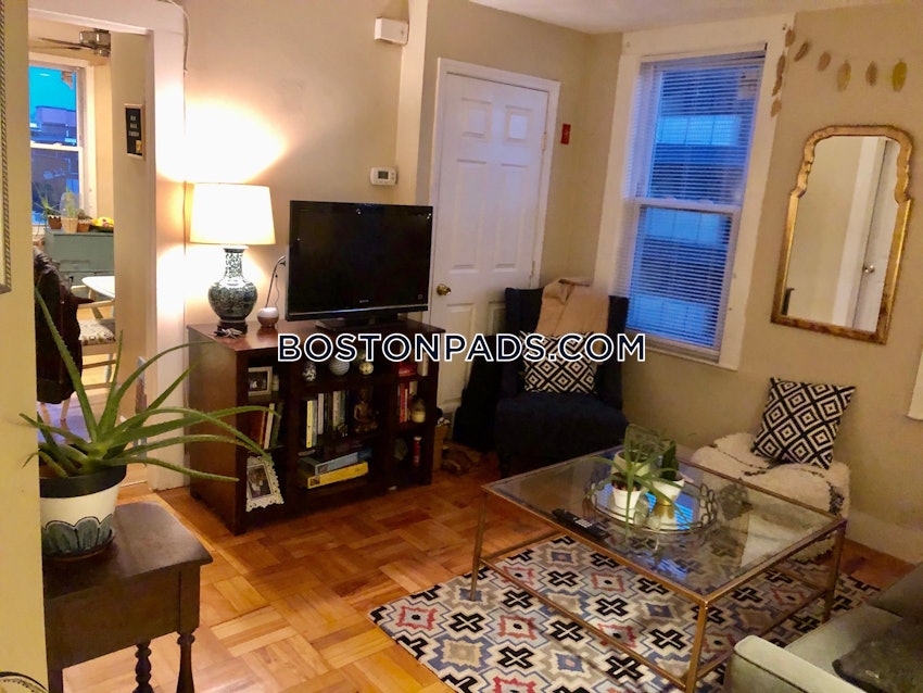 BOSTON - SOUTH BOSTON - THOMAS PARK - 3 Beds, 1 Bath - Image 1