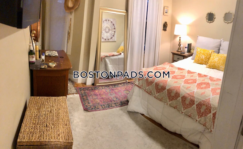 BOSTON - SOUTH BOSTON - THOMAS PARK - 3 Beds, 1 Bath - Image 2