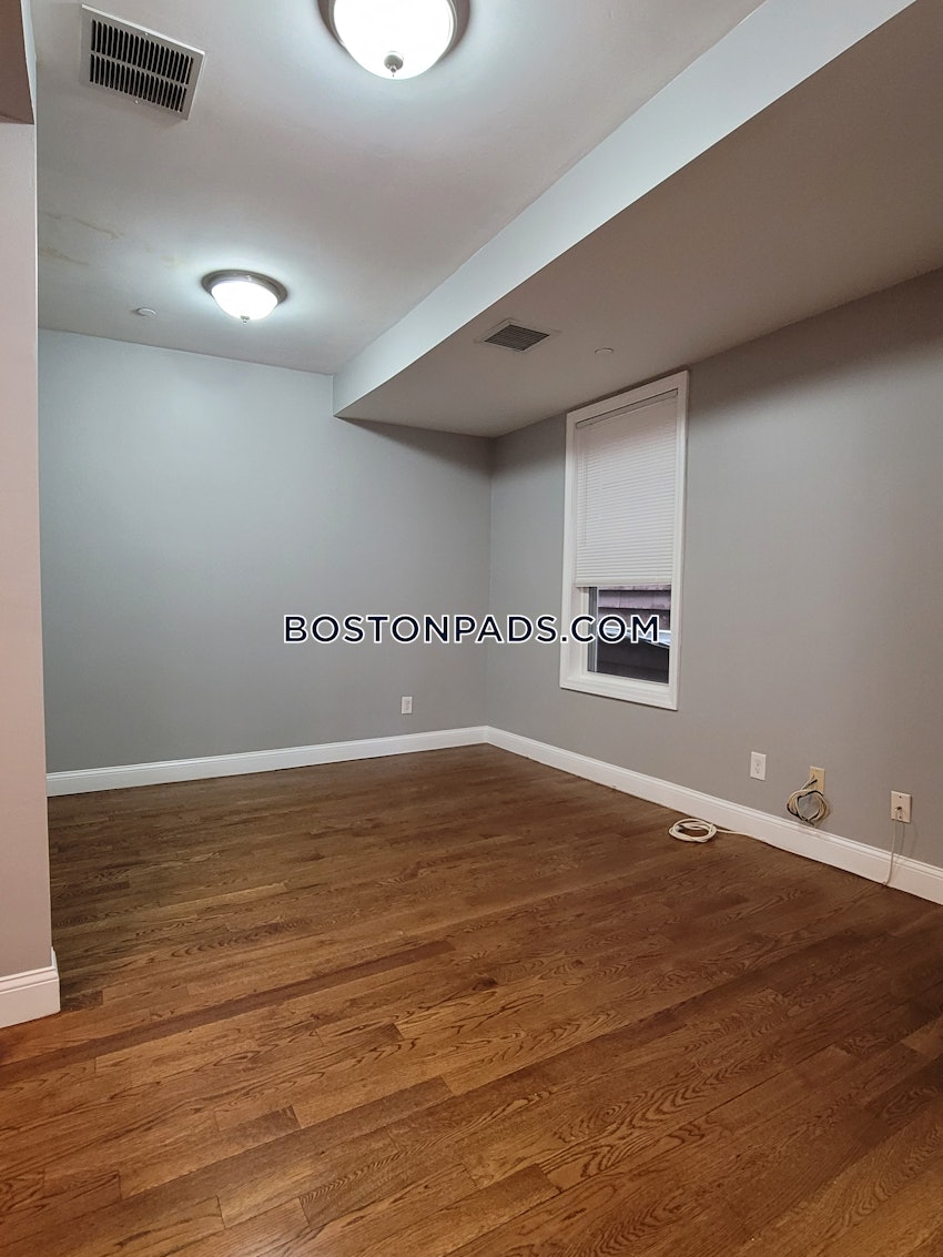 BOSTON - DORCHESTER/SOUTH BOSTON BORDER - 2 Beds, 1 Bath - Image 40