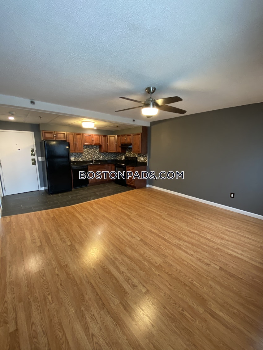 PEABODY - 1 Bed, 1 Bath - Image 3