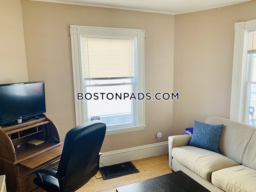 BOSTON - BRIGHTON - BRIGHTON CENTER - 5 Beds, 1.5 Baths - Image 7