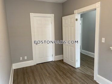 Boston - 4 Beds, 2 Baths