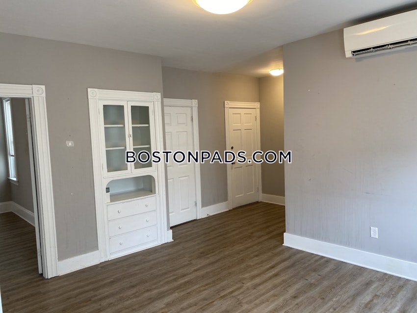 BOSTON - SOUTH BOSTON - ANDREW SQUARE - 4 Beds, 2 Baths - Image 31
