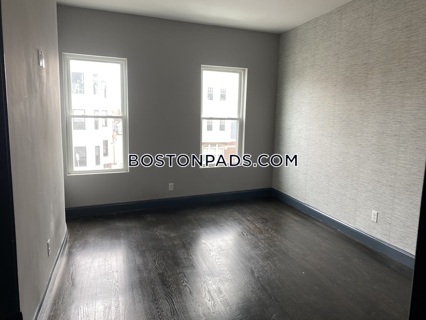 BOSTON - SOUTH BOSTON - ANDREW SQUARE - 4 Beds, 2 Baths - Image 18