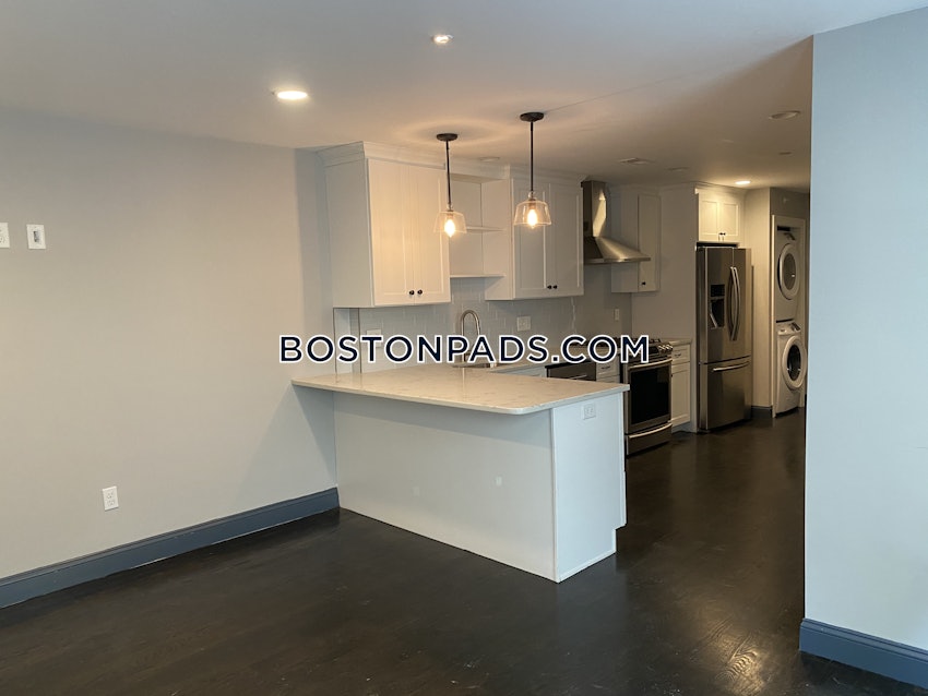 BOSTON - SOUTH BOSTON - ANDREW SQUARE - 4 Beds, 2 Baths - Image 19