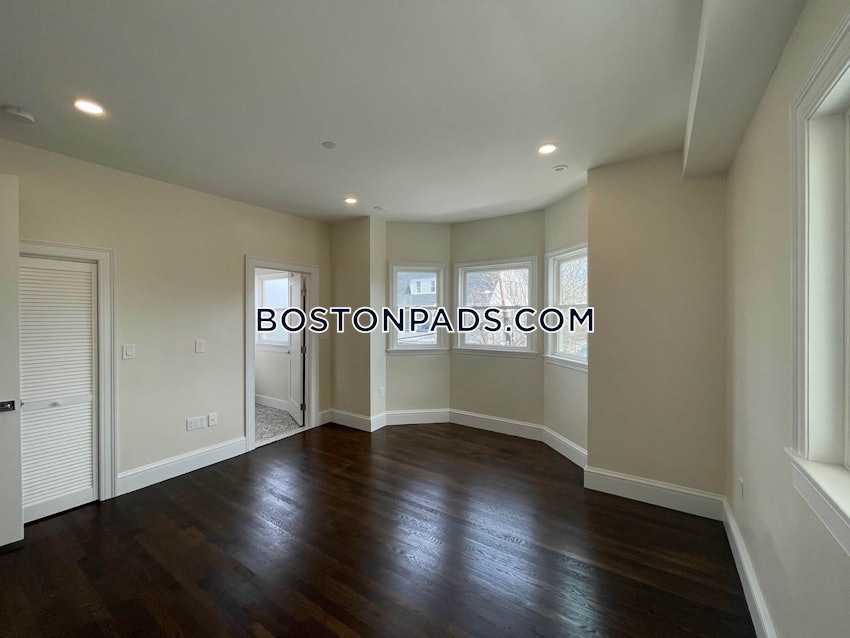 BOSTON - BRIGHTON - BRIGHTON CENTER - 4 Beds, 2 Baths - Image 12