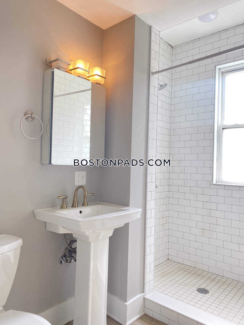 BOSTON - SOUTH BOSTON - ANDREW SQUARE - 4 Beds, 2 Baths - Image 50