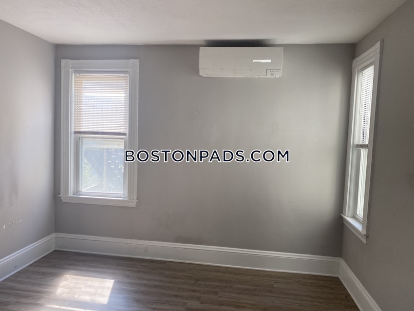 BOSTON - SOUTH BOSTON - ANDREW SQUARE - 4 Beds, 2 Baths - Image 32
