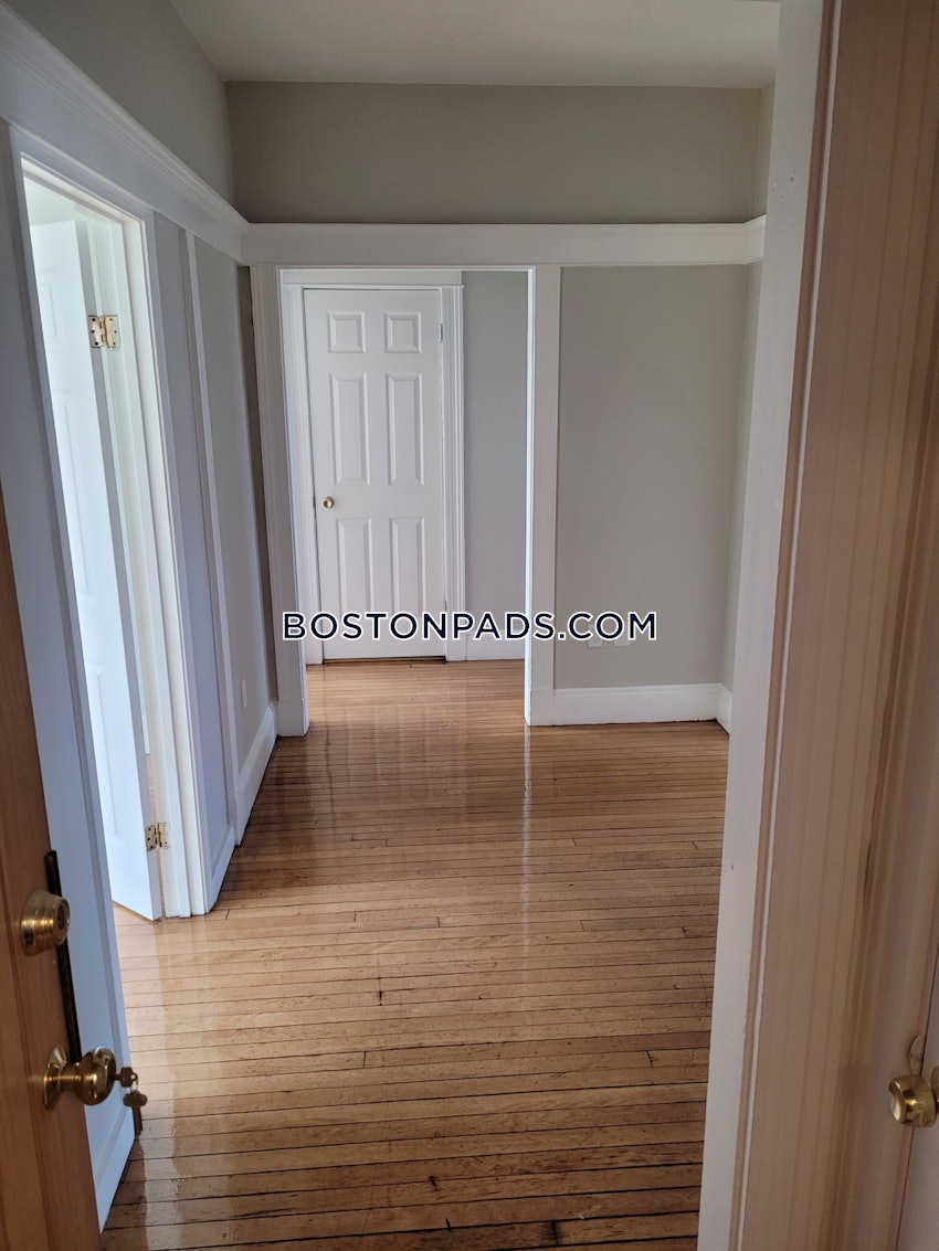 BOSTON - ALLSTON - 3 Beds, 1 Bath - Image 18