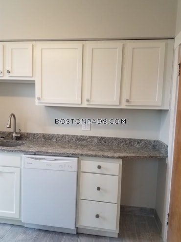 Boston - 3 Beds, 1 Baths