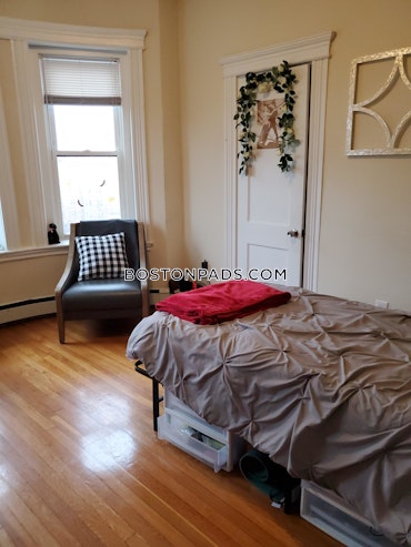 Boston - 3 Beds, 1 Baths