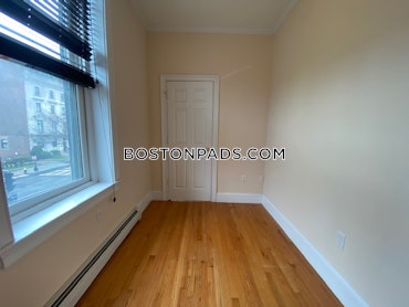 Boston - 1 Beds, 1 Baths