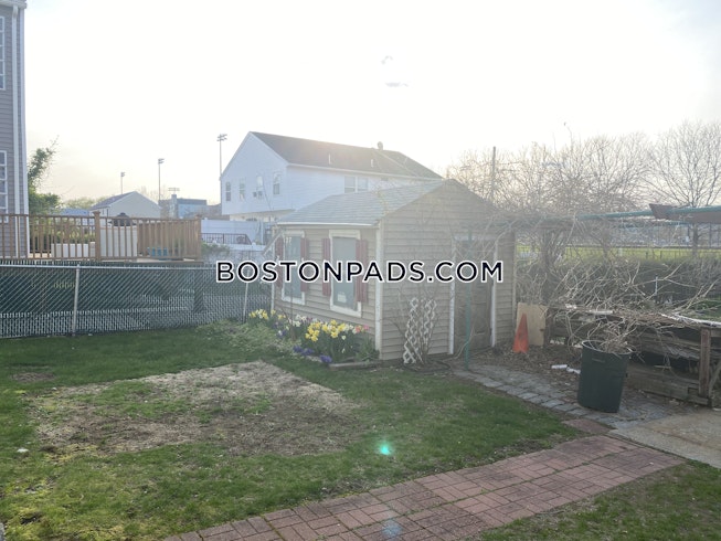 Medford - $5,800+ /mo