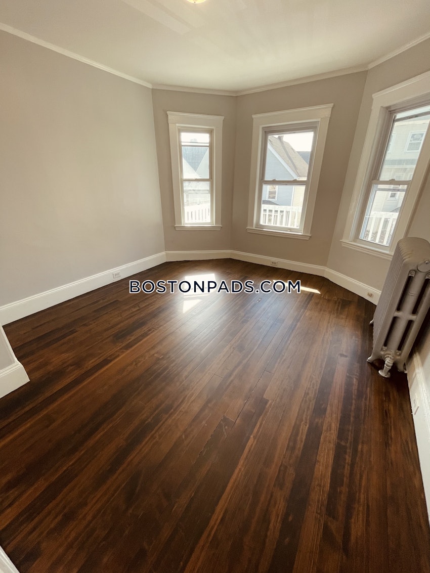 BOSTON - DORCHESTER - SAVIN HILL - 4 Beds, 1.5 Baths - Image 10