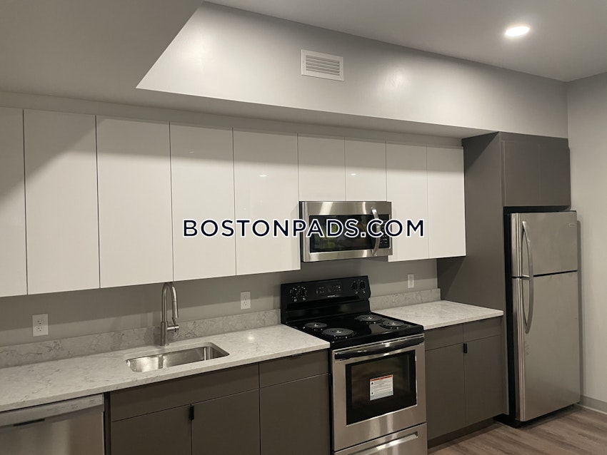 BOSTON - NORTHEASTERN/SYMPHONY - 3 Beds, 1.5 Baths - Image 2
