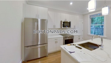 Boston - 4 Beds, 2 Baths