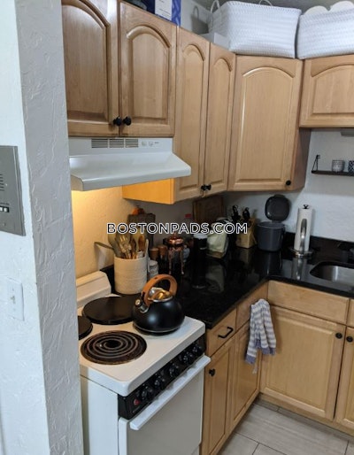 North End 1 Bed 1 Bath Boston - $2,610 No Fee