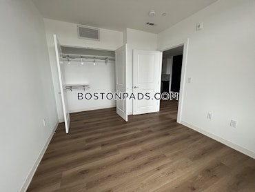 Boston - 1 Beds, 1 Baths