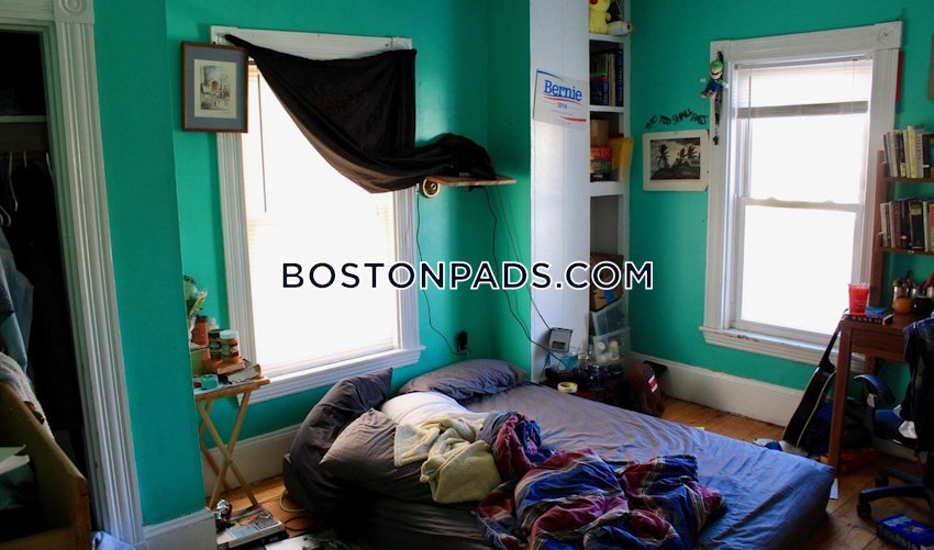 BOSTON - ALLSTON - 7 Beds, 3 Baths - Image 3