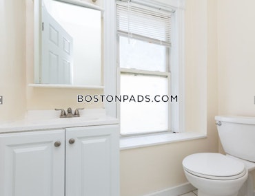 Boston - 5 Beds, 2 Baths