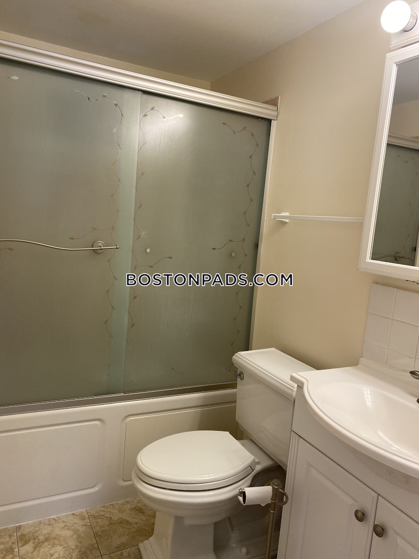 BOSTON - SOUTH BOSTON - ANDREW SQUARE - 3 Beds, 2 Baths - Image 21