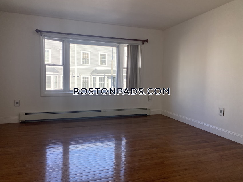 BOSTON - SOUTH BOSTON - ANDREW SQUARE - 3 Beds, 2 Baths - Image 20