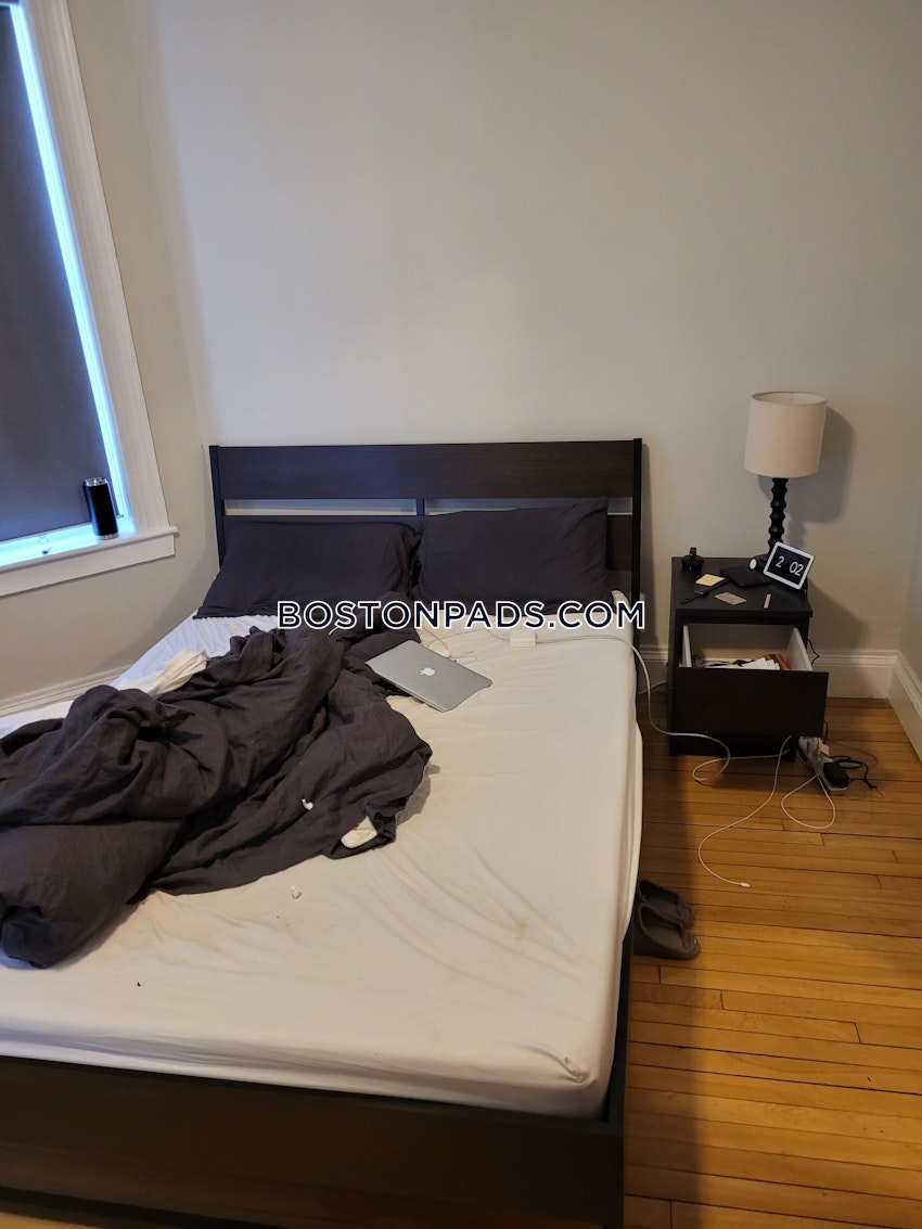 BOSTON - ALLSTON - 1 Bed, 1 Bath - Image 8