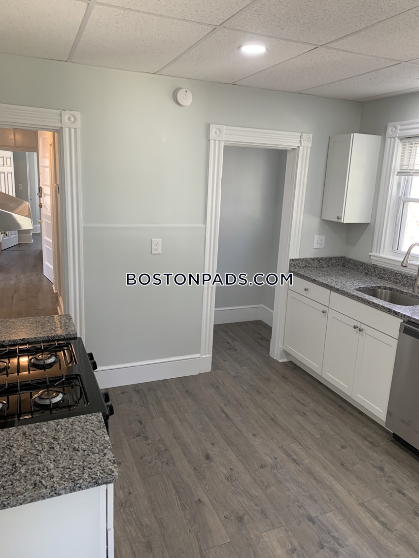 BOSTON - JAMAICA PLAIN - CENTER - 3 Beds, 1 Bath - Image 3