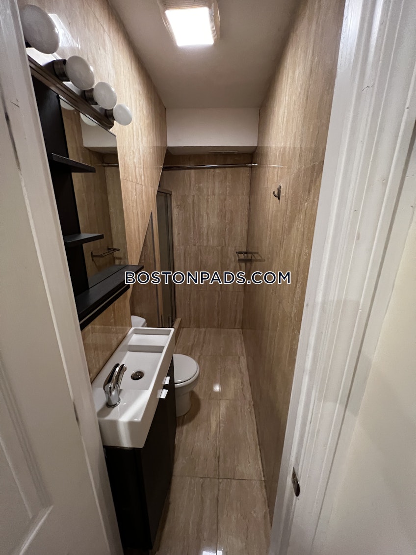 Brookline - $6,200+ /month