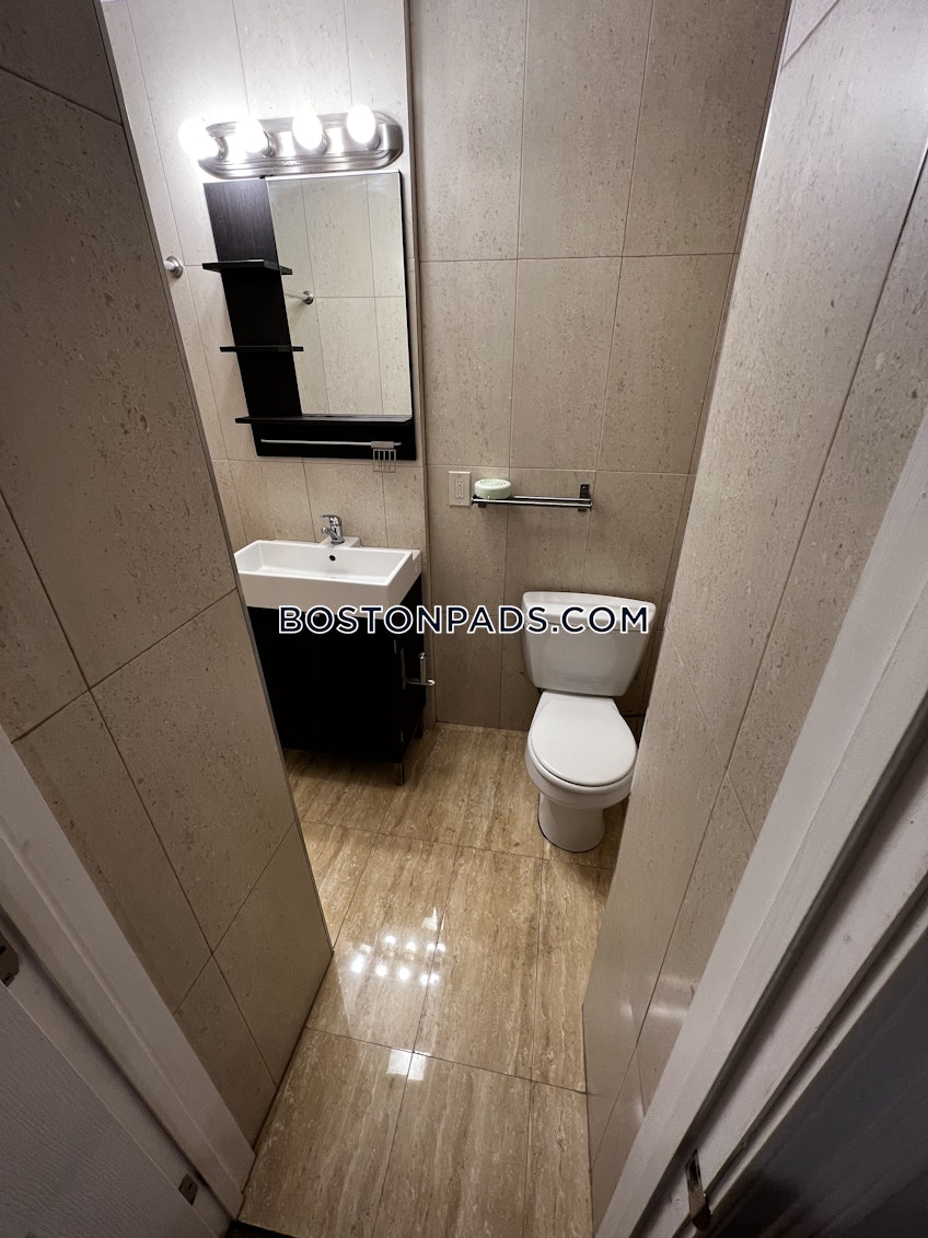 Brookline - $6,200+ /month