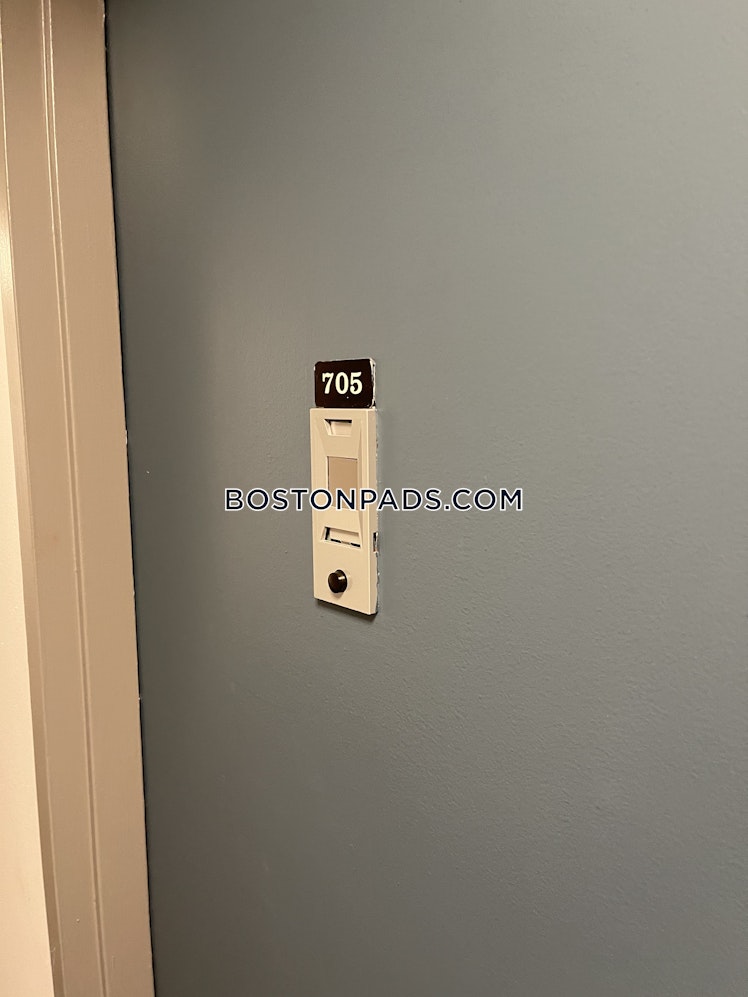 Sant Alphonsus St., Boston