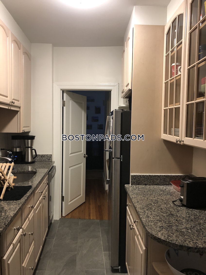 Boston - $4,250+ /month