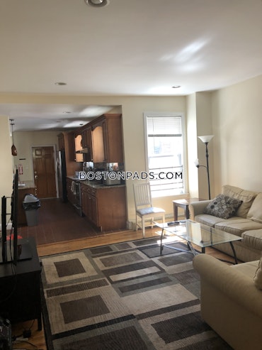 Boston - 5 Beds, 2 Baths