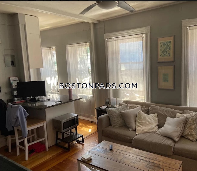 Boston - $3,100+ /mo