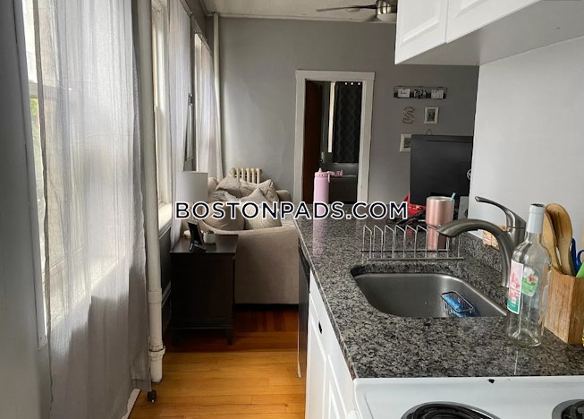 Boston - $3,100+ /mo
