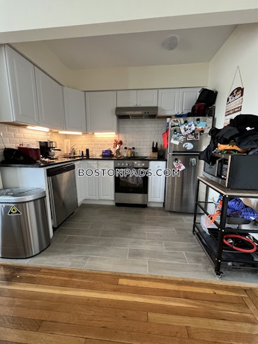 Boston - 2 Beds, 1 Baths