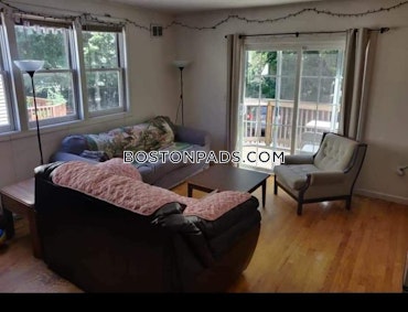 Boston - 4 Beds, 3 Baths