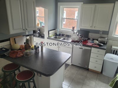 Brighton 3 Beds 1 Bath Boston - $4,400 No Fee