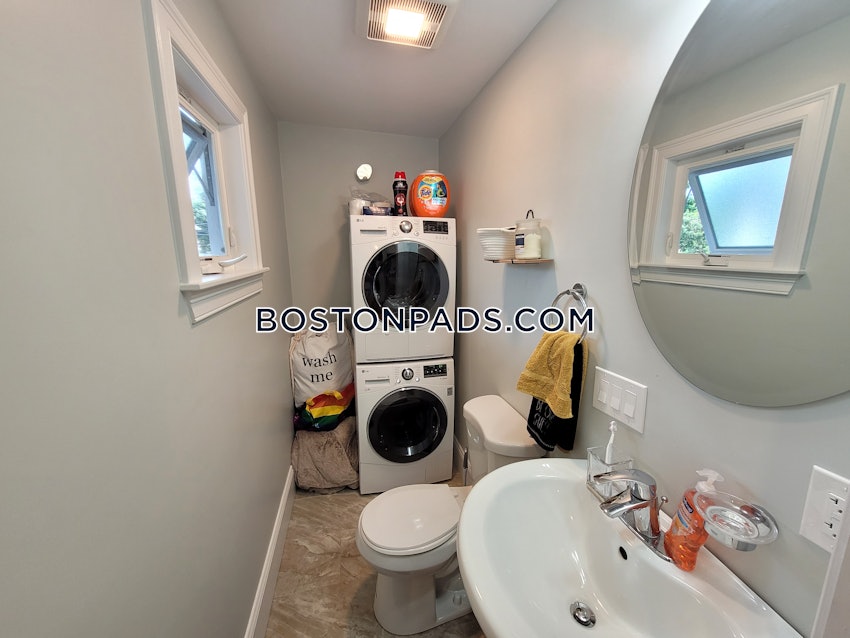 BOSTON - DORCHESTER - UPHAMS CORNER - 2 Beds, 1.5 Baths - Image 53