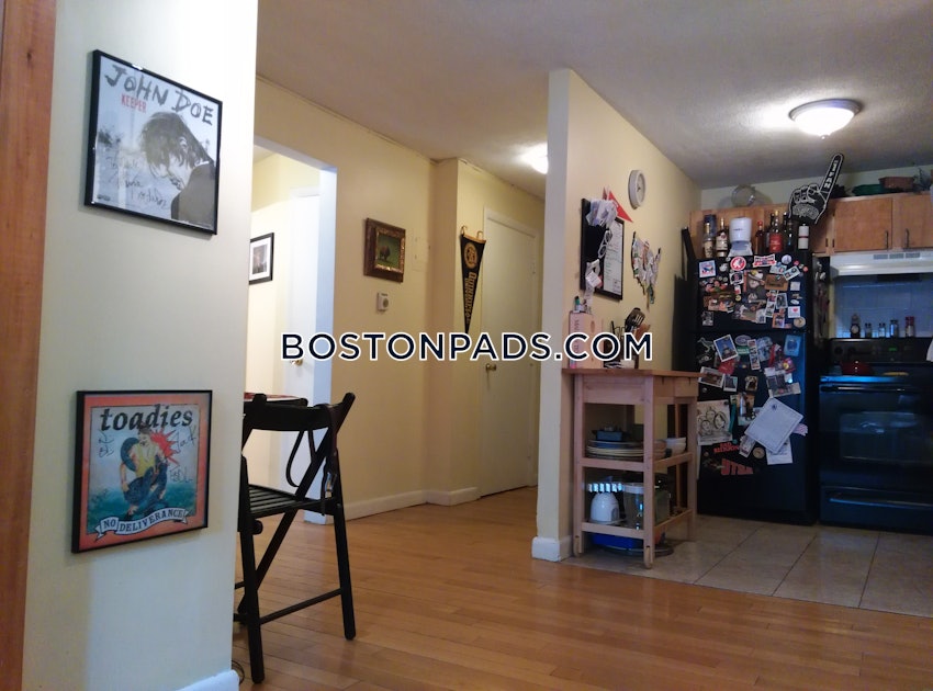 BOSTON - ALLSTON - 1 Bed, 1 Bath - Image 3