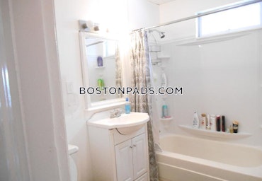 Brookline - 5 Beds, 2 Baths