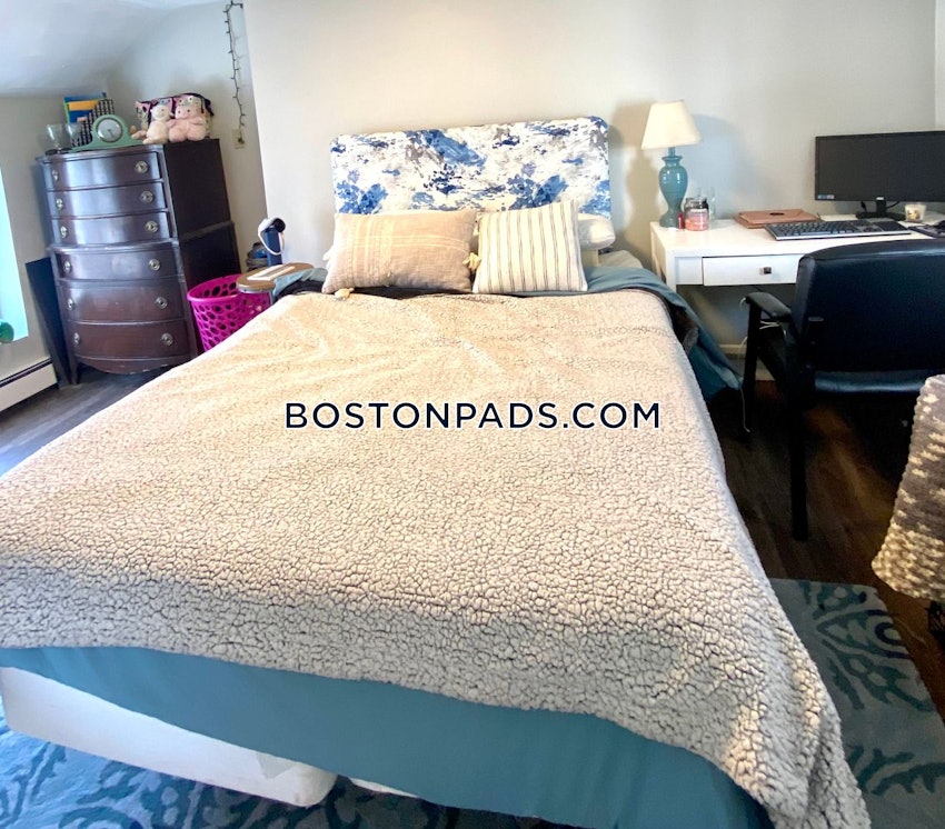 BOSTON - EAST BOSTON - MAVERICK - 1 Bed, 1 Bath - Image 2