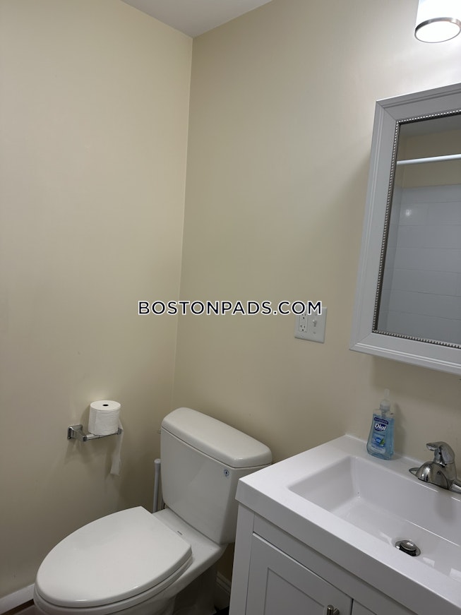 Boston - $3,145+ /mo