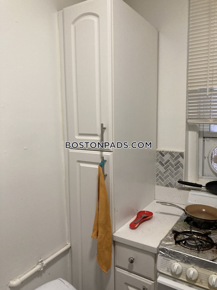 BOSTON - FENWAY/KENMORE - 2 Beds, 1 Bath - Image 2