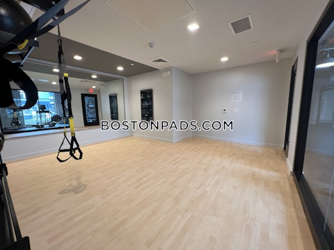 2nd Ave. Waltham photo 18