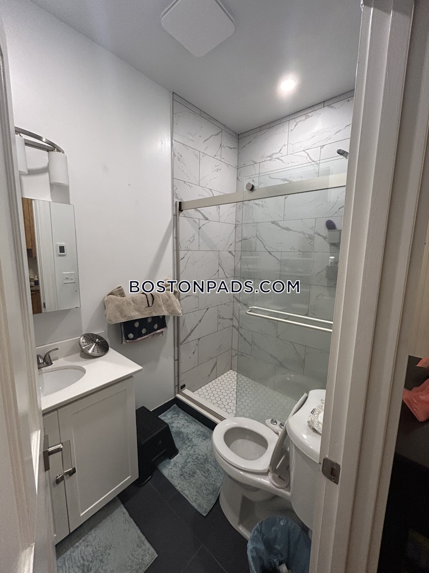 BOSTON - BEACON HILL - 1 Bed, 1 Bath - Image 10