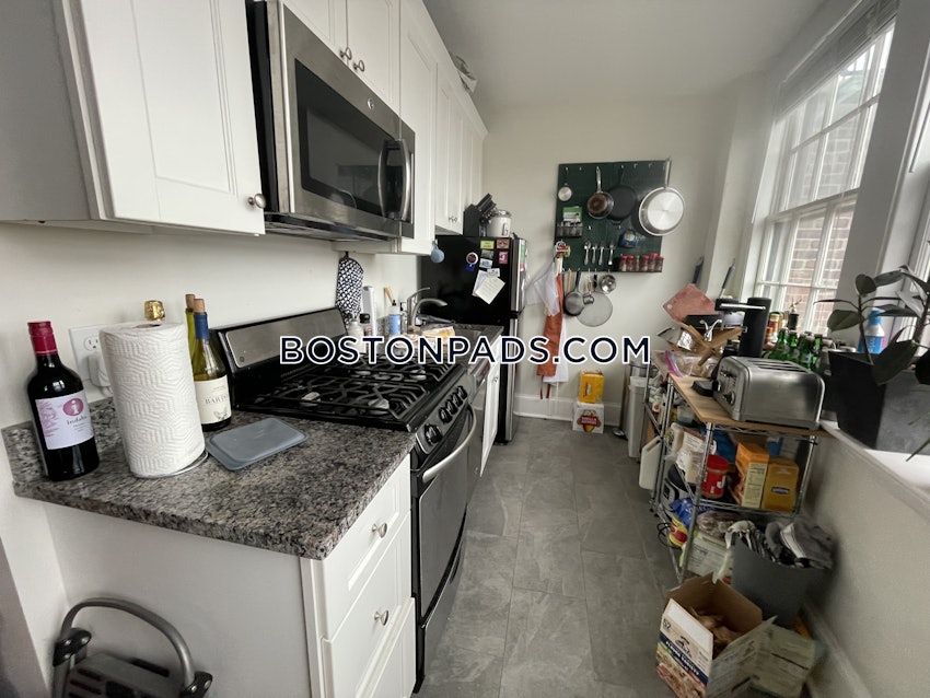 BOSTON - BEACON HILL - 2 Beds, 1 Bath - Image 1