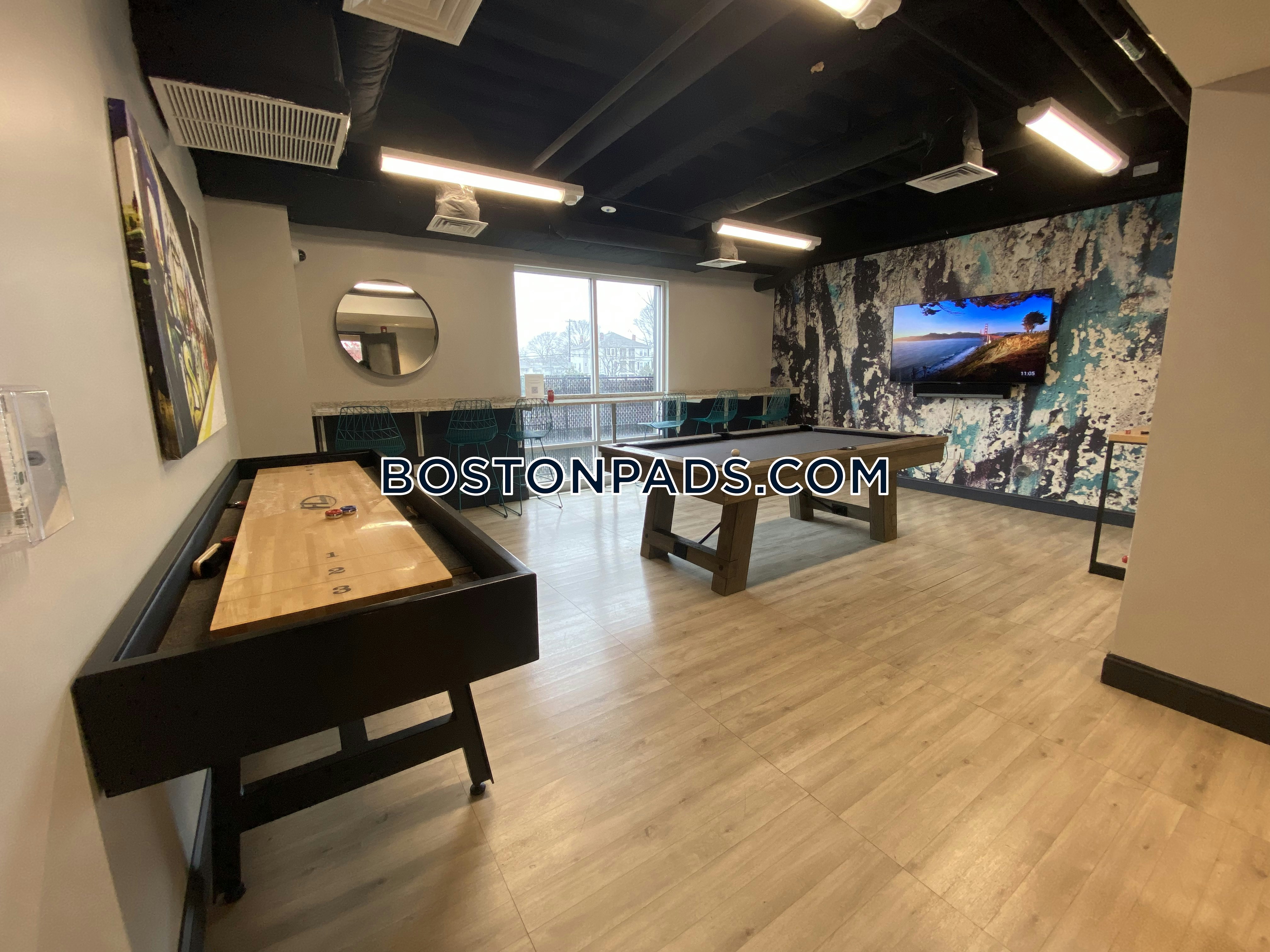 Boston - 2 Beds, 1 Baths