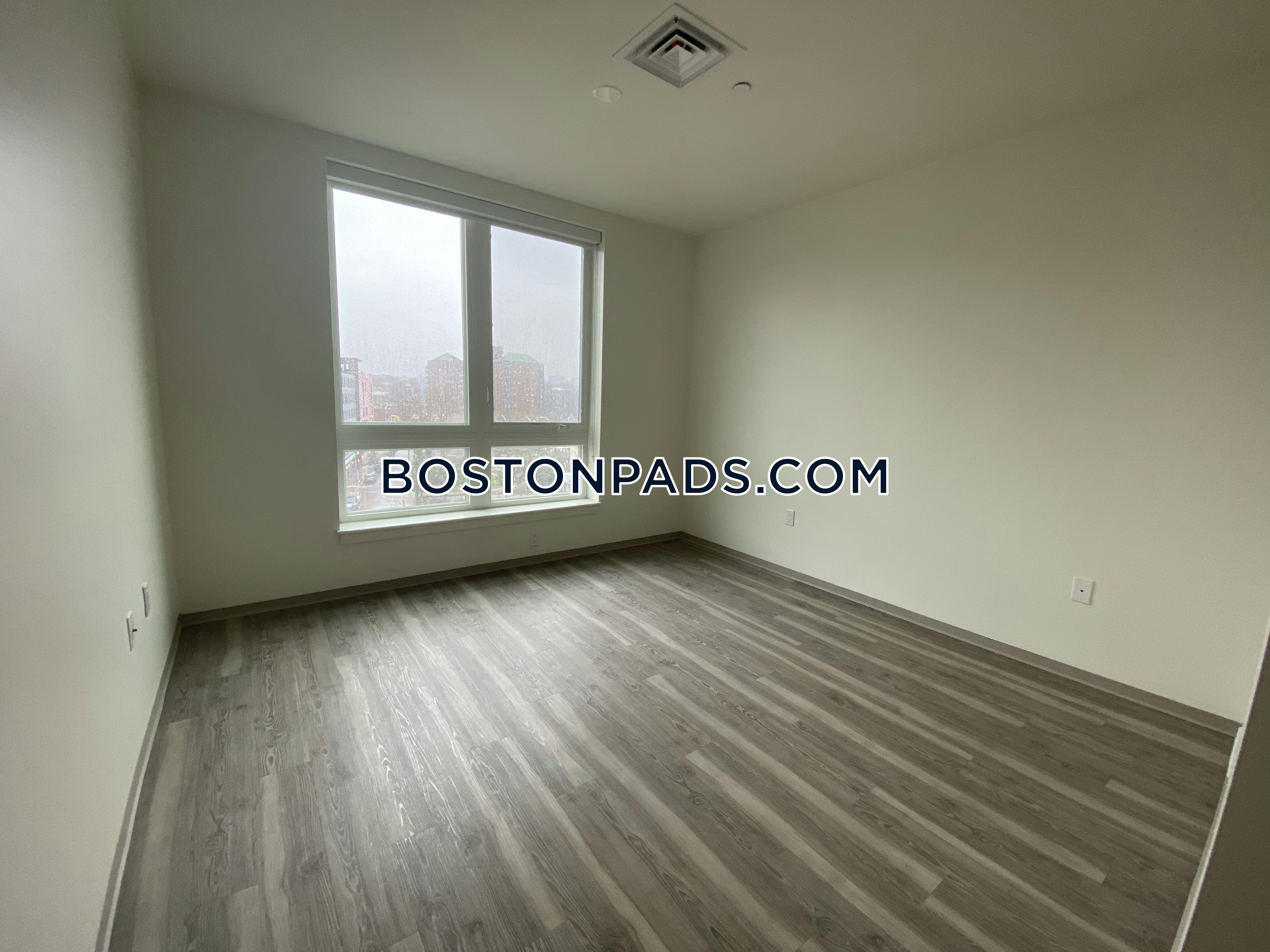 Boston - 2 Beds, 1 Baths